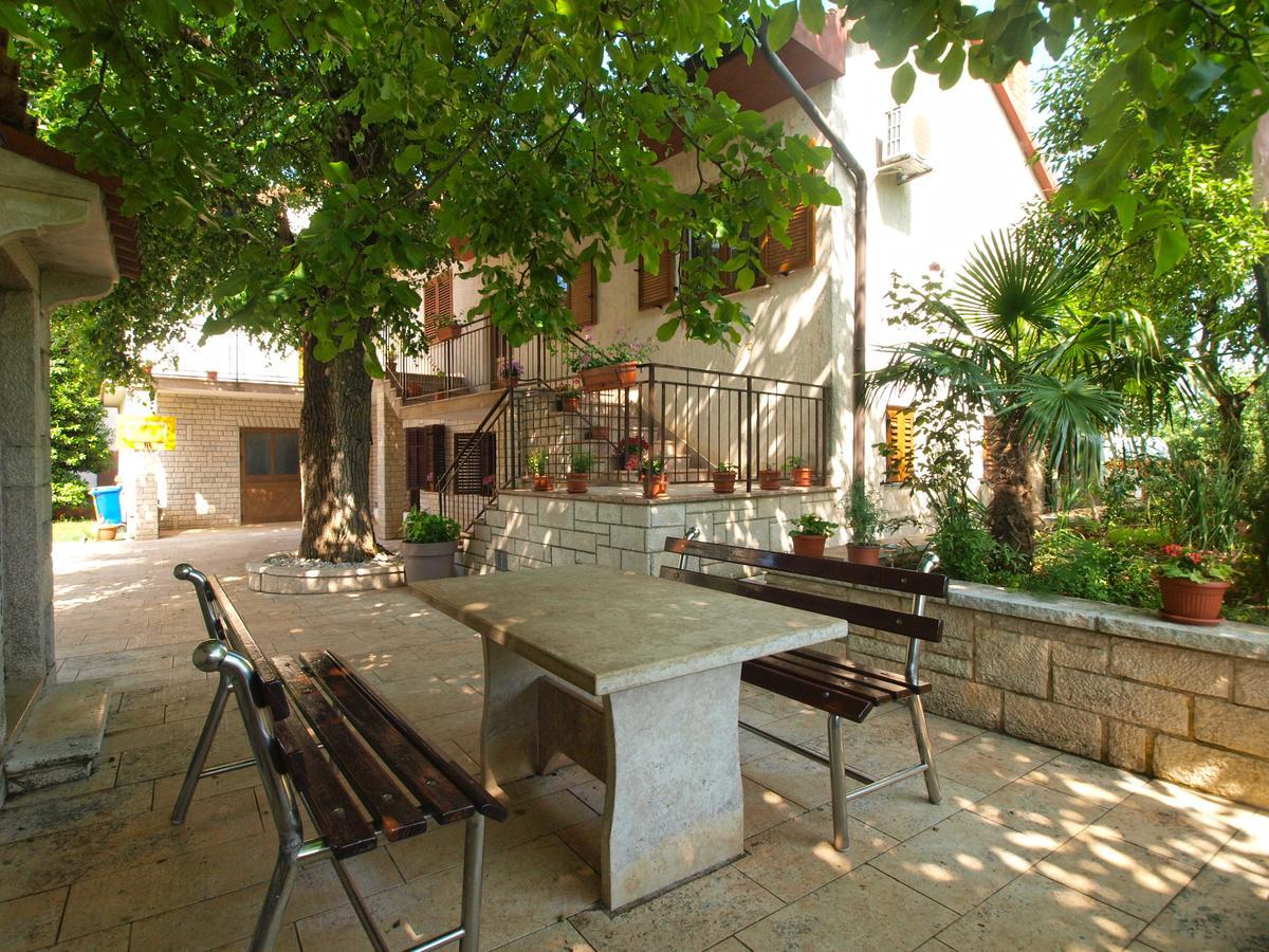 Apartments Mirjana 1655 Kanfanar Ngoại thất bức ảnh